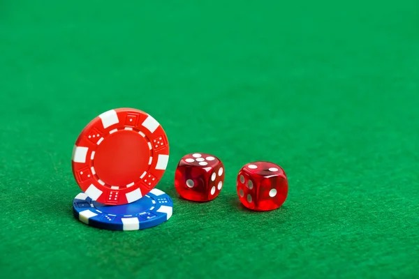 Formula 1 game interface on olxstoto platform showing real-time race data and betting markets